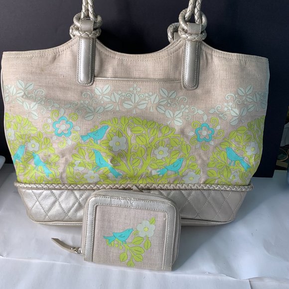 Vera Bradley Handbags - Vera Bradley Large Promenade Tote BAG WITH MATCHING WALLET "SITTIN' IN A TREE"